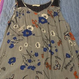 Sleeveless top with crocheted top